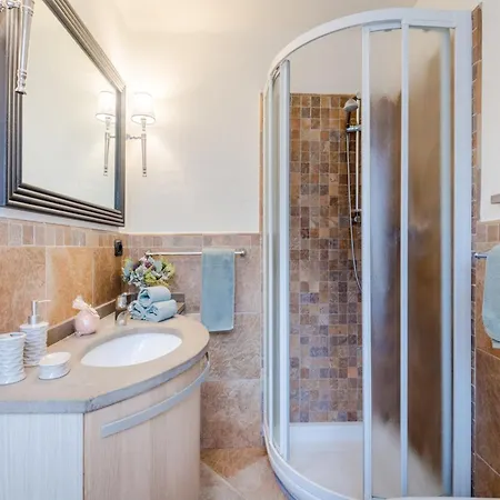 Apartament In With Private Terrace *